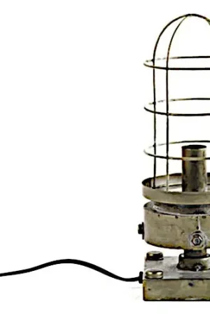 Op = Op Hi-point Mattijn tafellamp 14 x 14 x 34 cm E14 RVS goud